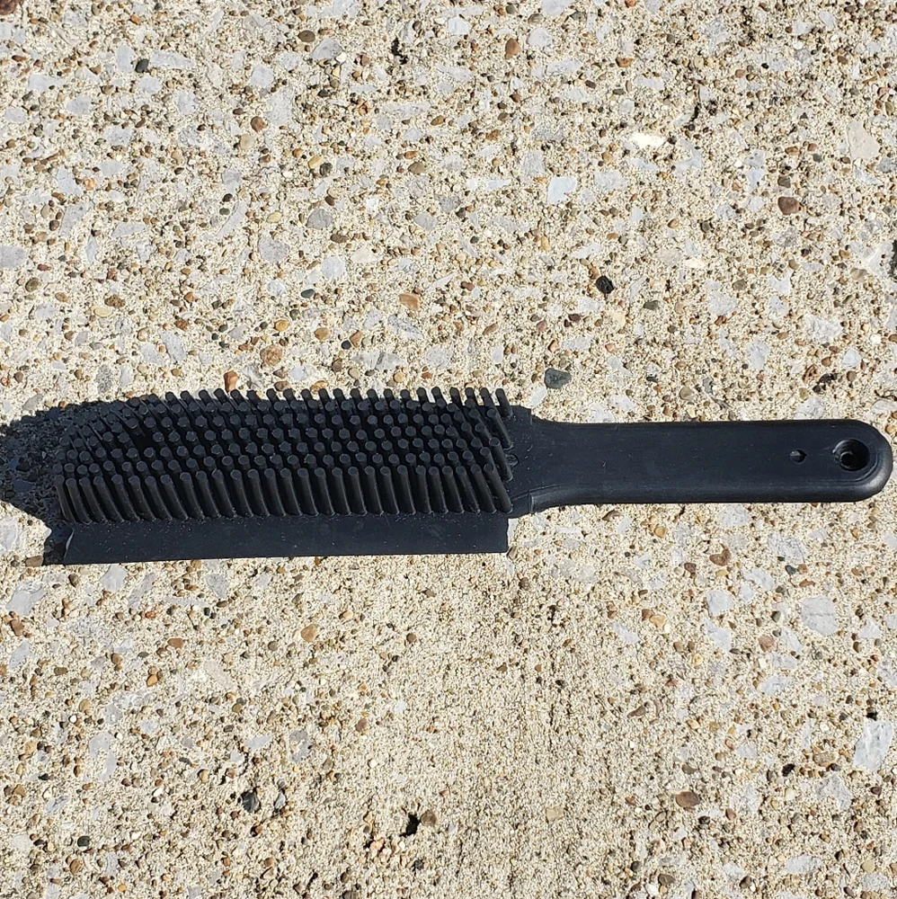 Sweepa Dog Grooming Brush